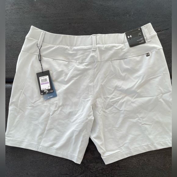 Men’s Under Armour Golf Short - Picture 2 of 3